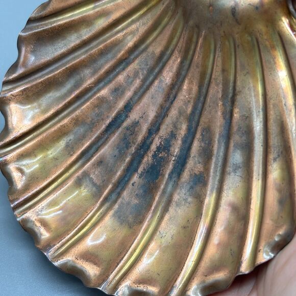 Vintage Gregorian Copper Shell Ashtray MCM Footed Dish Hand Forged Patina 530 - Picture 7 of 8